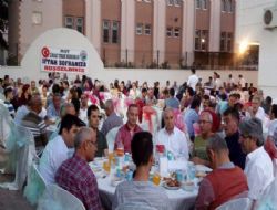 Mut Ziraat Odasından iftar yemeği