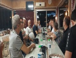 Bakan Murat Orhan Basnla yemekte bulutu