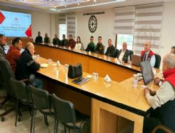 Zeytinya�� ve Sofral�k Zeytin E�itim Toplant�s� yap�ld�