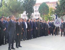 Atatürk Mut'ta Törenle Anıldı