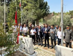 Mut'ta 15 Temmuz dolaysyla ehit mezarlar ziyaret edildi