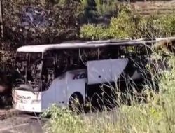 Seyir halindeki otobüste yangın çıktı