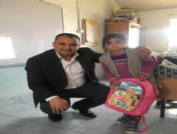 Ülkü ocağından çocuklara kırtasiye yardımı