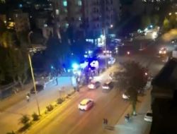 Otomobil ile motosiklet çarpıştı 2 yaralı