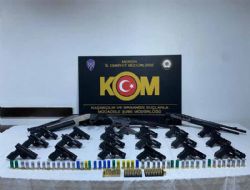 Jandarmadan Kaçak Makarona Suçüstü Operasyon