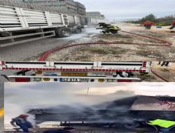 Mut'ta Seyir Halindeki 2 TIR Alev Aldı